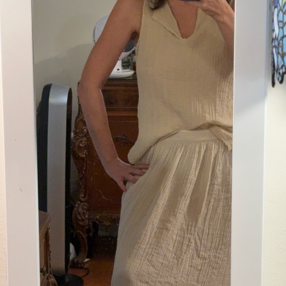 It is well LA Gauze 100% Cotton Sleeveless Top and Maxi Skirt Set in Natural - Picture 6 of 12